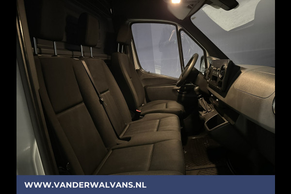 Mercedes-Benz Sprinter 314 CDI 143pk L2H2 Euro6 Airco | Camera | Cruise Control | Trekhaak | 270 graden achterdeuren Bluetooth-telefoonvoorbereiding, bijrijdersbank