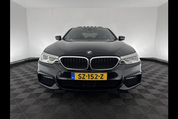 BMW 5 Serie 530d High Executive M-Sport-Pack *PANO | BOWERS/WILKINS-DIAMOND | NAPPA-VOLLEDER | HEAD-UP | ADAPT.CRUISE | BLIND-SPOT | SURROUND-VIEW | FULL-LED | MEMORY-PACK | VIRTUAL-COCKPIT | DAB+ | KEYLESS | NAVI-FULLMAP | COMFORT-SEAT