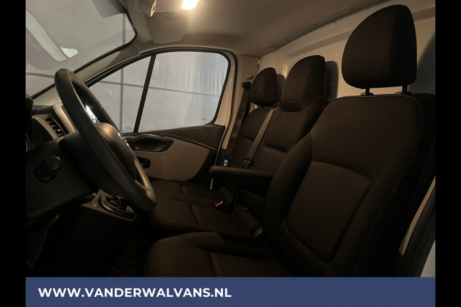 Nissan NV300 1.6 dCi 126pk L2H1 Euro6 Airco | Navigatie | Trekhaak | Imperiaal | Cruisecontrol Parkeersensoren, Bijrijdersbank Opel vivaro / Renault Trafic