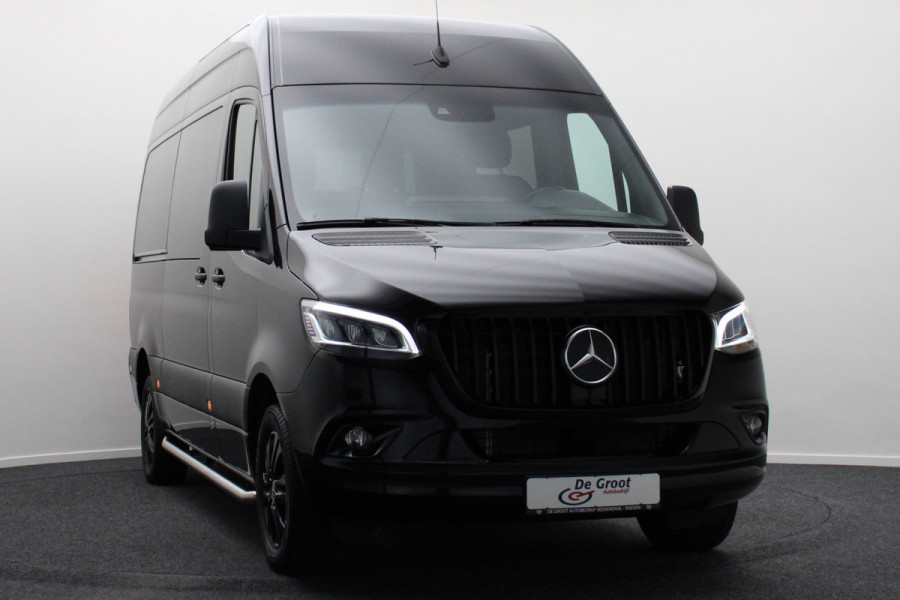 Mercedes-Benz Sprinter 317 CDI Aut. L2H2 DC 6-ZITS 2x Schuifdeur, Leer, Camera, Apple Carplay, Cruise, DAB, Trekhaak, 17''