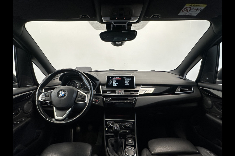 BMW 2 Serie Gran Tourer 216d Essential Panoramadak Head-op Full-led Harman/Kardon