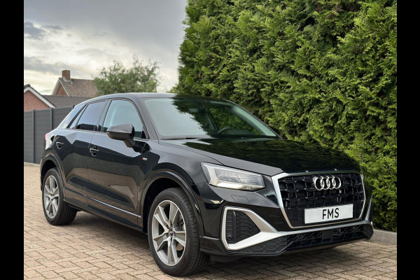 Audi Q2 35 TFSI 2x S-Line CarPlay Camera LED