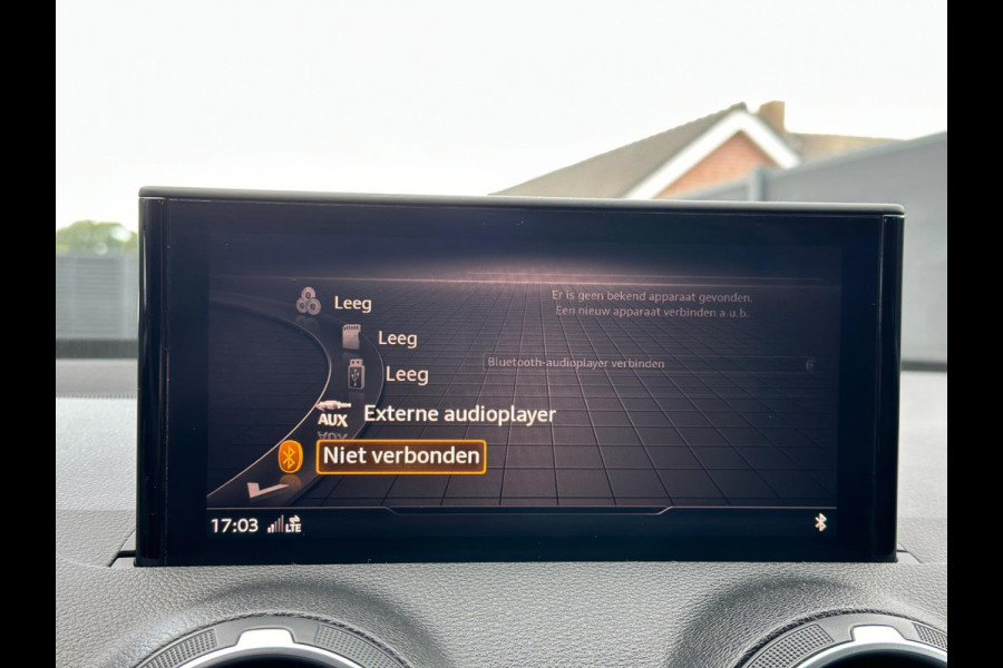 Audi Q2 35 TFSI 2x S-Line CarPlay Camera LED