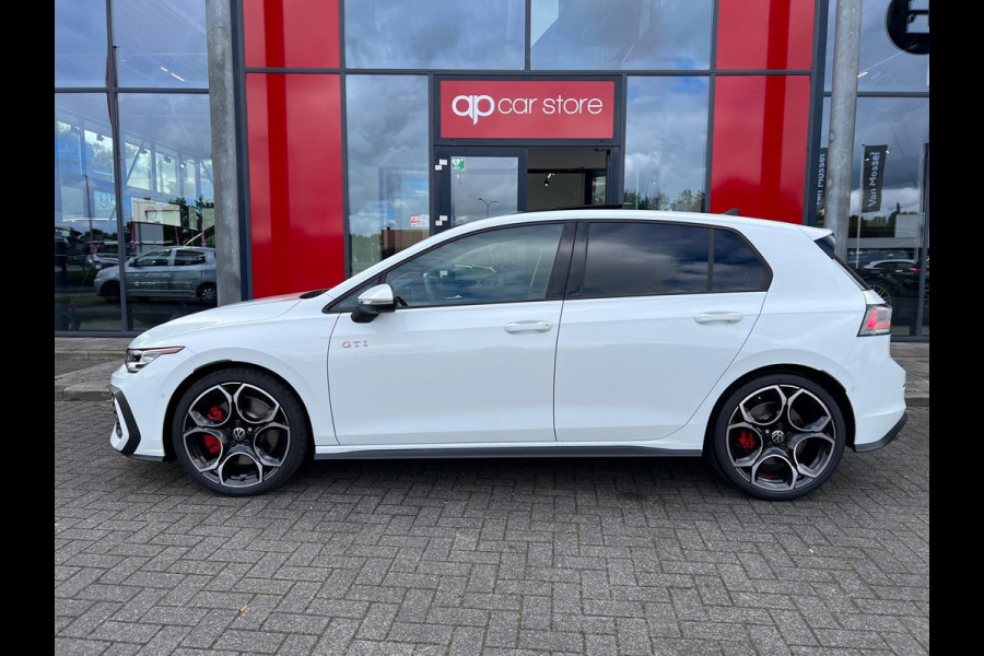 Volkswagen Golf 2.0 TSI GTI Full option Panorama H/K LED Matrix BTW