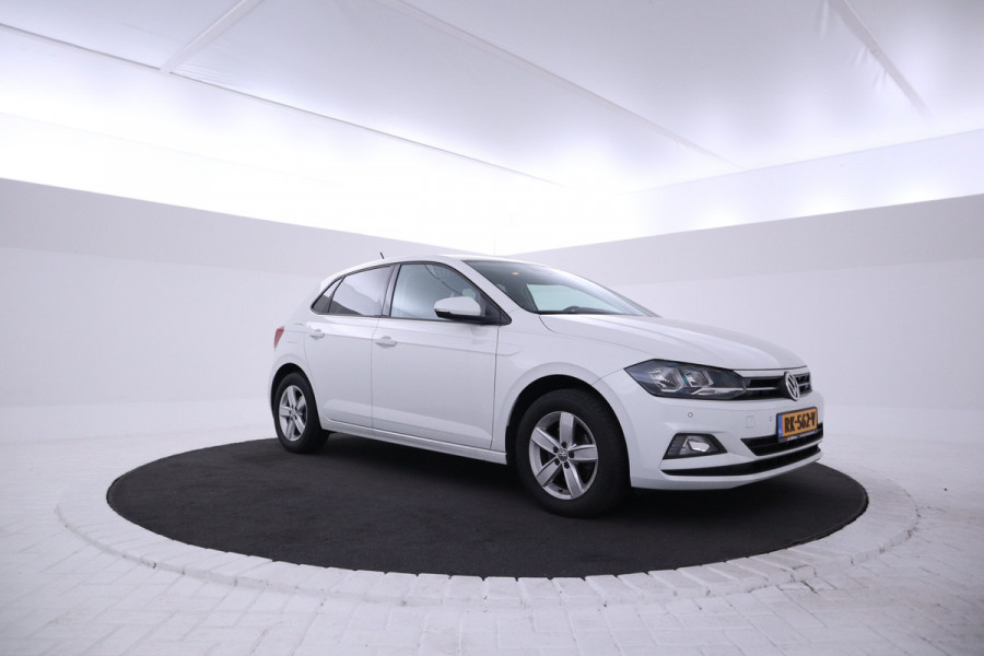 Volkswagen Polo 1.6 TDI Comfortline Carplay, Cruise control, Navigatie