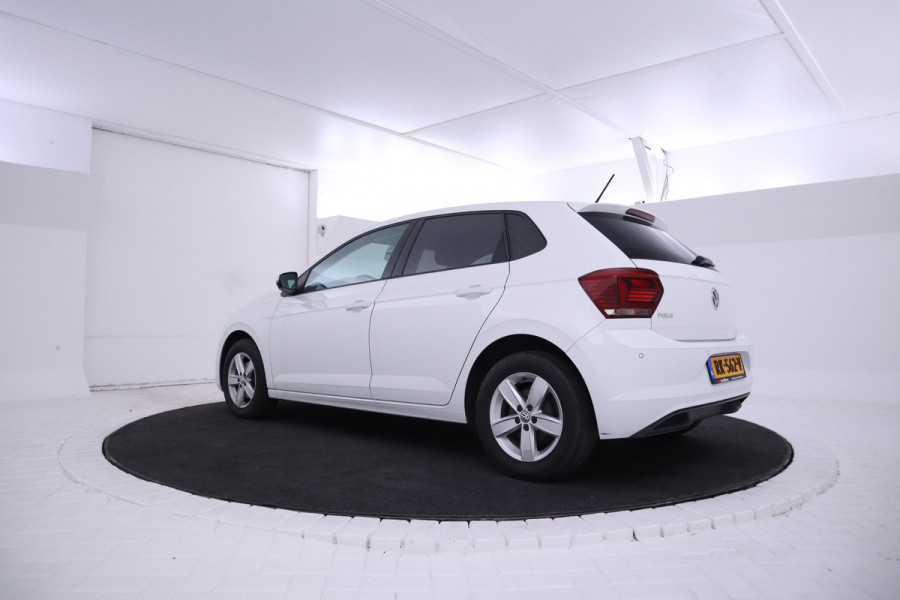 Volkswagen Polo 1.6 TDI Comfortline Carplay, Cruise control, Navigatie