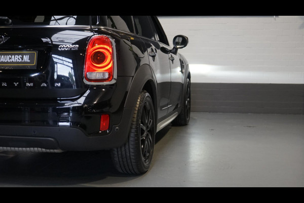 MINI Countryman 1.5 Cooper Chili AUTOMAAT-CLIMA-HALF LEDER-KEYLESS-NAVIGATIE-STOELVERWARMING-VOORRUITVERWARMING