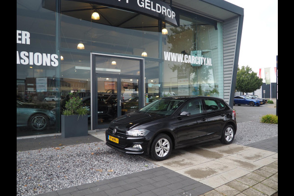 Volkswagen Polo 1.0 TSI Comfortline / CarPlay / Adaptive / Navigatie / Draadloze telefoonlader