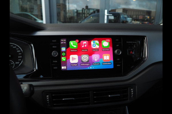 Volkswagen Polo 1.0 TSI Comfortline / CarPlay / Adaptive / Navigatie / Draadloze telefoonlader