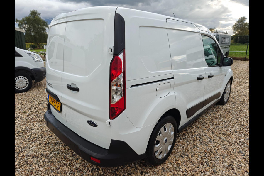 Ford Transit Connect 1.5 EcoBlue L1 Trend , 1e Eig , Euro 6 , Navi , camera , in pracht staat.