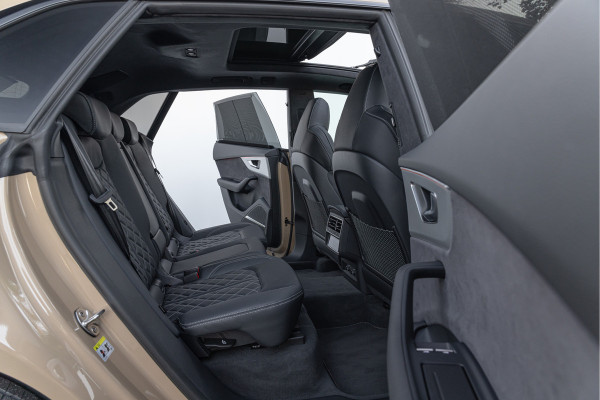 Audi SQ8 4.0 TFSI 507pk Quattro Pano S-stoelen 4-wielsturing Nachtzicht HuD B&O