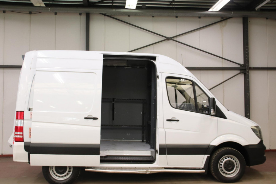 Mercedes-Benz Sprinter DHOLLANDIA LAADKLEP POSTNL AUTOMAAT EURO 6