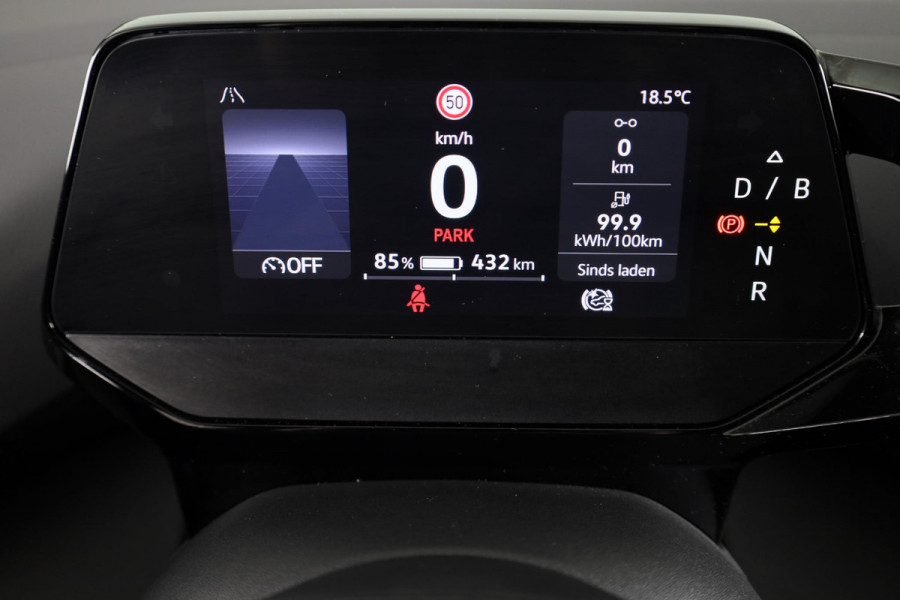 Volkswagen ID.4 Pro 77 kWh 204 pk | Navigatie via App | Achteruitrijcamera | Parkeersensoren (Park assist) | Adaptieve cruise control | Stoelverwarming |