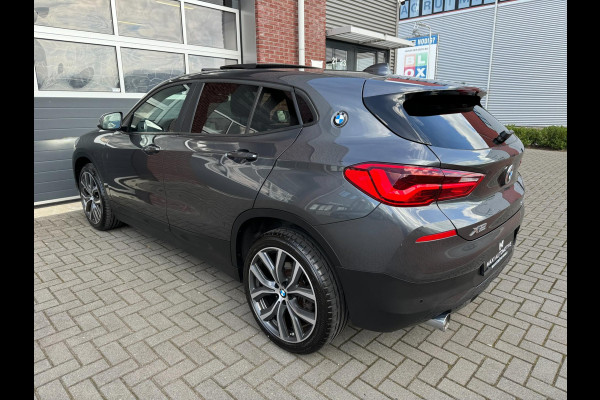 BMW X2 SDrive20i High Executive LED Pano Navi Memory Camera