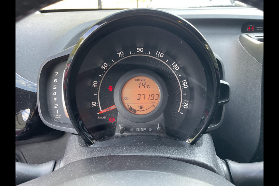 Toyota Aygo 1.0 VVT-i x-cite