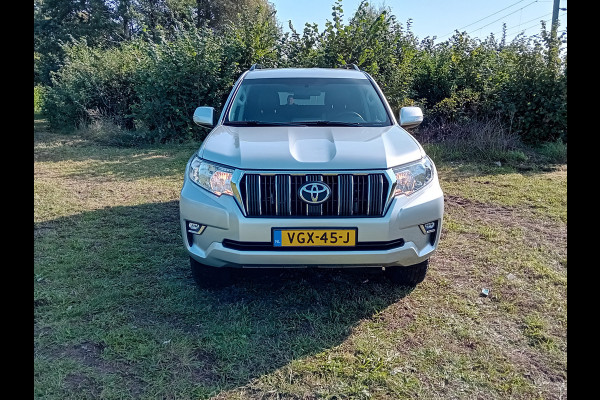 Toyota Land Cruiser 2.8 D-4D-F Challenger Blind Van