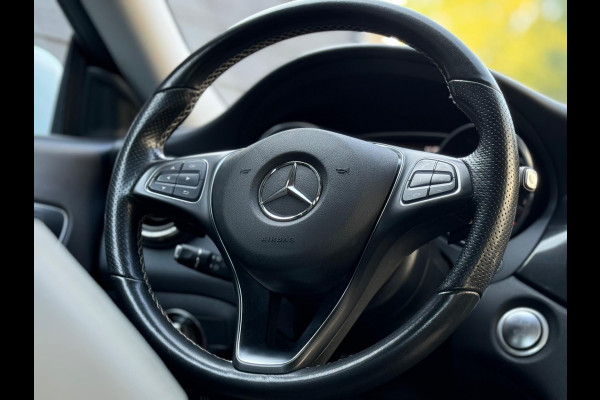 Mercedes-Benz CLA-Klasse 180 AUTOMAAT AMBITION,1/2 LEDEREN SPORTINTERIEUR, ACHTERUITRIJCAMERA, NL AUTO NAP