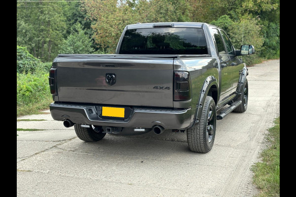 Dodge Ram 1500 Sport Black Edition 5.7 V8 4x4 Crew Cab LPG 125L