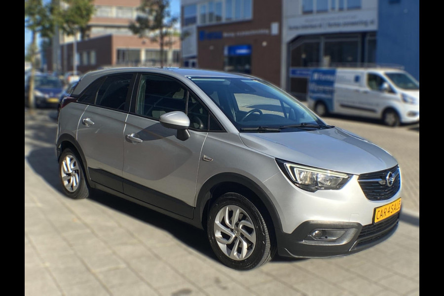 Opel Crossland X 1.2 Turbo Edition - Navigatie - Apple CarPlay I Airco I LED I PDC I Sport velgen I Trekhaak I Dealer onderh.