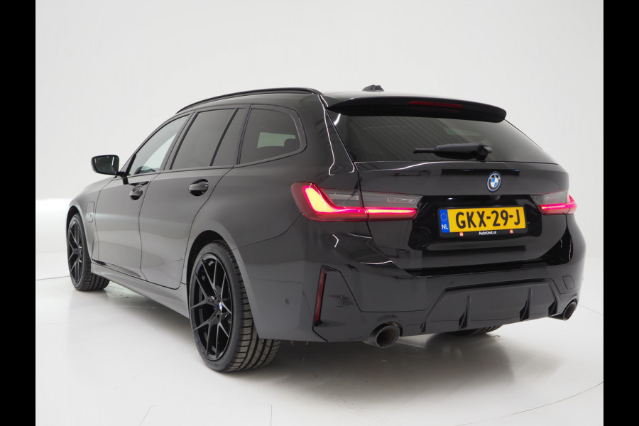 BMW 3 Serie Touring 330e M-Sport | Panoramadak | Harman Kardon | M Sportstoelen | Keyless | Head Up | Adaptive Cruise