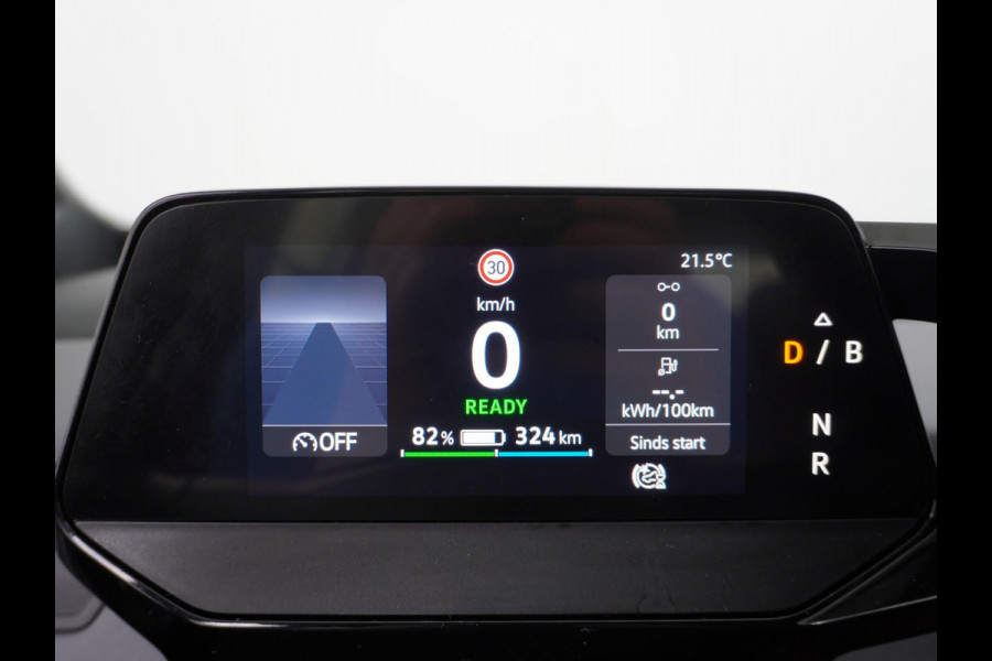 Volkswagen ID.3 Life 58 kWh | ORG. NL. NAP KM. | SUBSIDIE MOGELIJK | STOEL + STUURVERWARMING