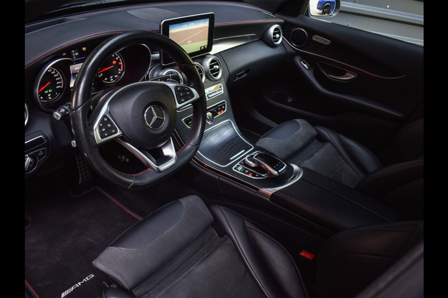 Mercedes-Benz C-Klasse Estate 450 AMG 4MATIC | PANORAMADAK | CAMERA | SPORTSTOELEN | LED | NIGHT PACK | HEAD UP | BLIS | TREKHAAK