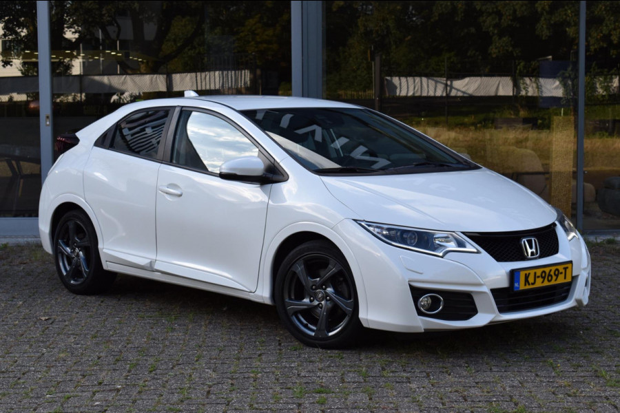 Honda Civic 1.4 Elegance Navi Camera 1 Ste Eigenaar Stoelverwarming