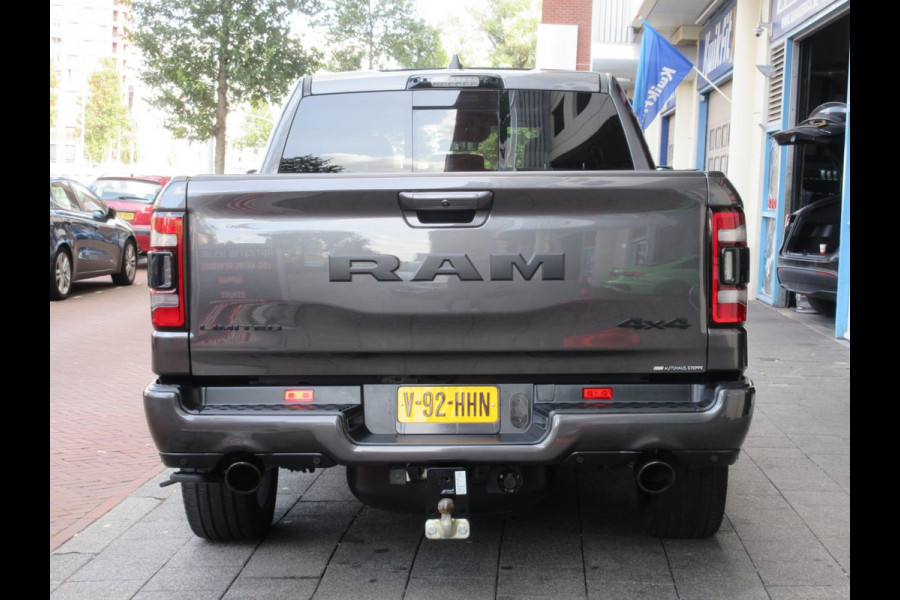 Dodge Ram 1500 5.7 V8 4x4 Crew Cab Limited Black Editon Pano