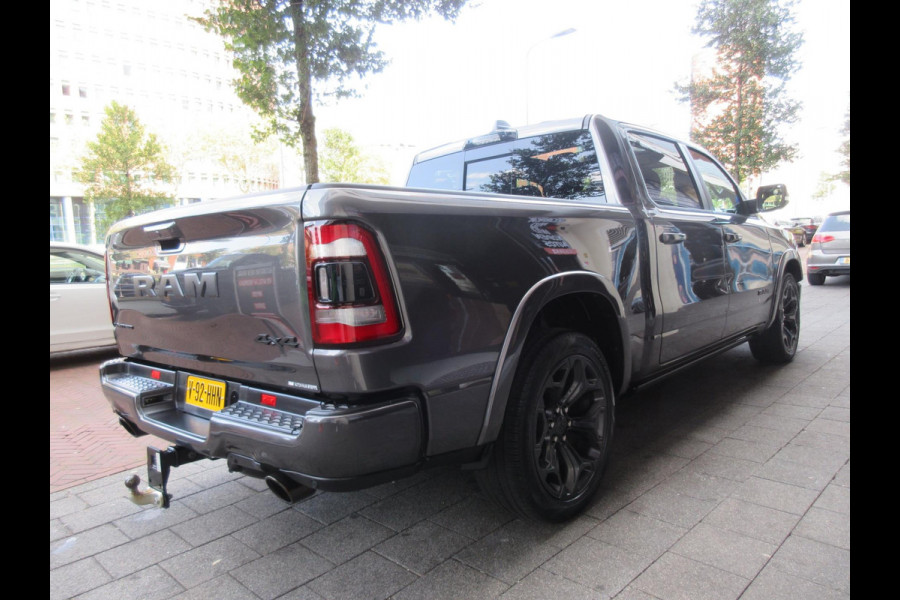 Dodge Ram 1500 5.7 V8 4x4 Crew Cab Limited Black Editon Pano