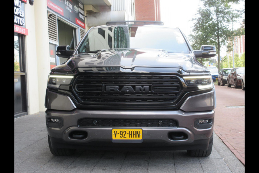 Dodge Ram 1500 5.7 V8 4x4 Crew Cab Limited Black Editon Pano