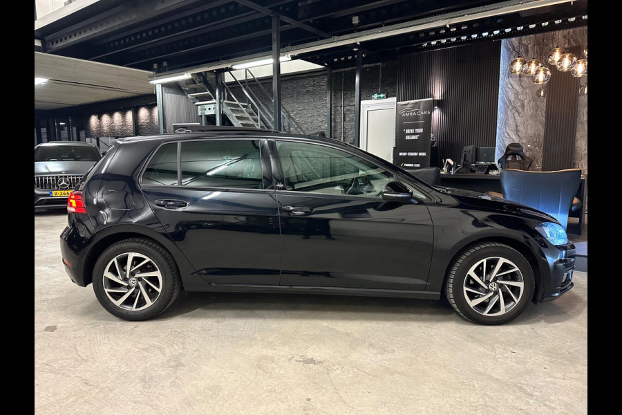 Volkswagen Golf 1.4 TSI Comfortline/ PANORAMA/ ACC/CARPLAY