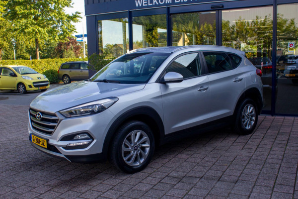 Hyundai Tucson 1.6 GDi Comfort | Prijs rijklaar incl. 12 mnd garantie | Bluetooth Camera Lmv Navi Trekhaak Stoelverwarming