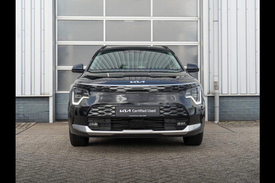 Kia Niro EV DynamicLine 64.8 kWh | €2000 Subsidie beschikbaar | Navigatie | Parkeersensoren voor en achter | Adaptieve cruise control | Fabrieksgarantie tot 2031