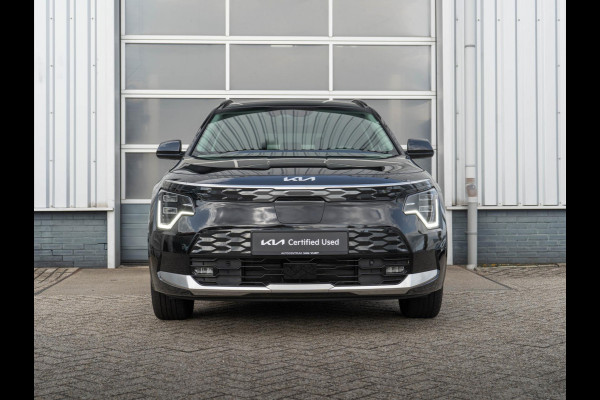 Kia Niro EV DynamicLine 64.8 kWh | €2000 Subsidie beschikbaar | Navigatie | Parkeersensoren voor en achter | Adaptieve cruise control | Fabrieksgarantie tot 2031