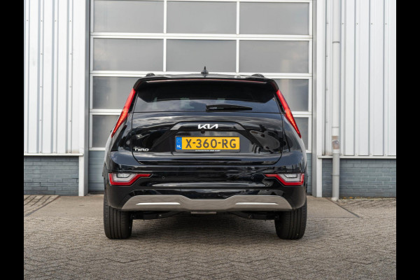 Kia Niro EV DynamicLine 64.8 kWh | €2000 Subsidie beschikbaar | Navigatie | Parkeersensoren voor en achter | Adaptieve cruise control | Fabrieksgarantie tot 2031