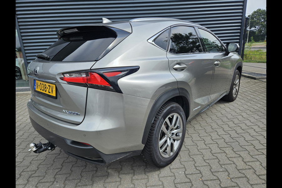 Lexus NX 300h AWD Luxury Line |  Trekhaak | Adaptive Cruise | Lederen Comfortzetels | Navi Full Map |  LED Koplampen |  Camera | Laneassist |