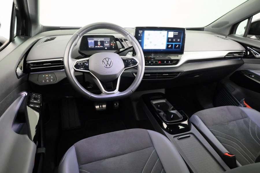 Volkswagen ID.5 Pro 77 kWh 174 pk | Navigatie | Achteruitrijcamera | Parkeersensoren (Park assist) | Adaptieve cruise control | Stoelverwarming |