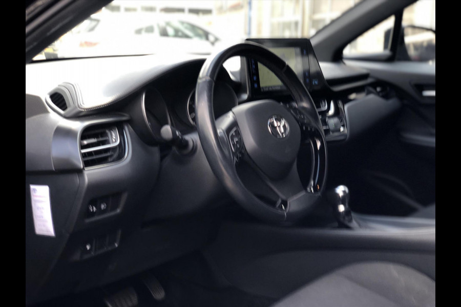 Toyota C-HR 1.8 Hybrid Dynamic Plus | Dodehoekherkenning, 18 inch, Stoelverwarming, Navigatie, Top onderhouden!