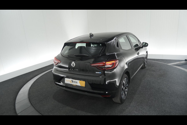 Renault Clio 1.6 E-Tech Hybrid 145 Evolution | Navigatie | Parkeersensoren | Apple Carplay | Stoelverwarming