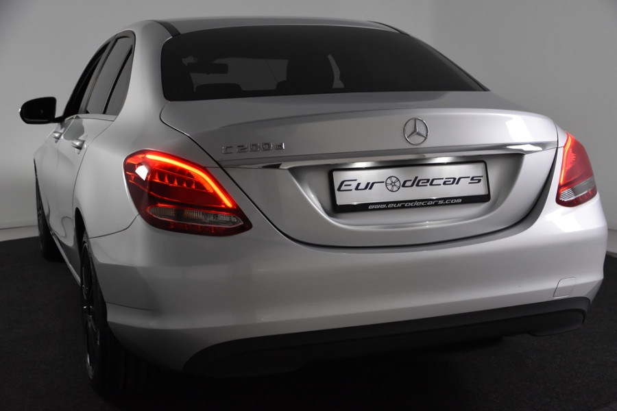 Mercedes-Benz C-Klasse 200 d Limo *Leer*18"AMG*Navigatie*