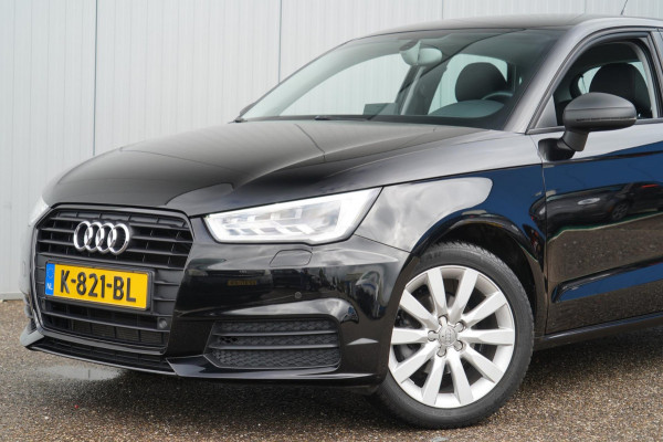 Audi A1 Sportback 1.0 TFSI Advance Sport / Automaat / 27dkm / Navi / PDC V+A / Airco / Elek. Ramen