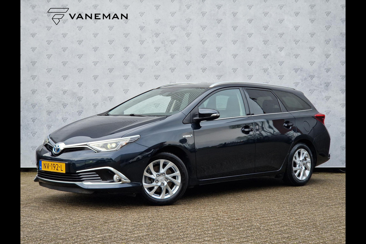 Toyota Auris Touring Sports 1.8 Hybrid Executive Automaat | Camera | Navi | Clima | LED | DAB | PDC | Cruise | Pano |