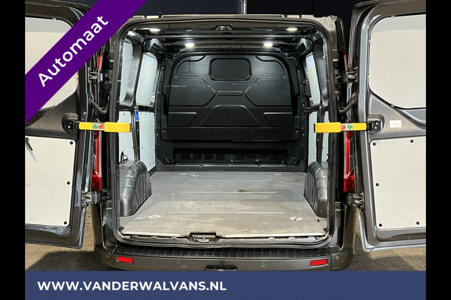 Ford Transit Custom 2.0 TDCI 185pk Automaat L1H1 Sport Euro6 Airco | Camera | Navigatie | LM Velgen Apple Carplay, Android Auto, Trekhaak, LED, Adaptieve Cruisecontrol, Parkeersensoren, Stoelverwarming, Verwarmde voorruit, Bijrijdersbank