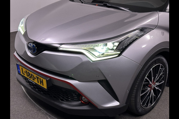 Toyota C-HR 1.8 Hybrid Bi-Tone | Adaptive Cruise | Camera | Half Leder | Led | Navigatie | Stoelverwarming |