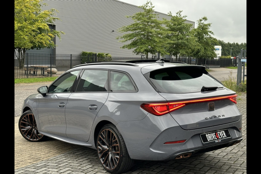 CUPRA Leon Sportstourer 1.4 e-Hyb 245 VZ PANO CUPRA BUTTON CLIMATE PDC NAVI ELEK PAKKET