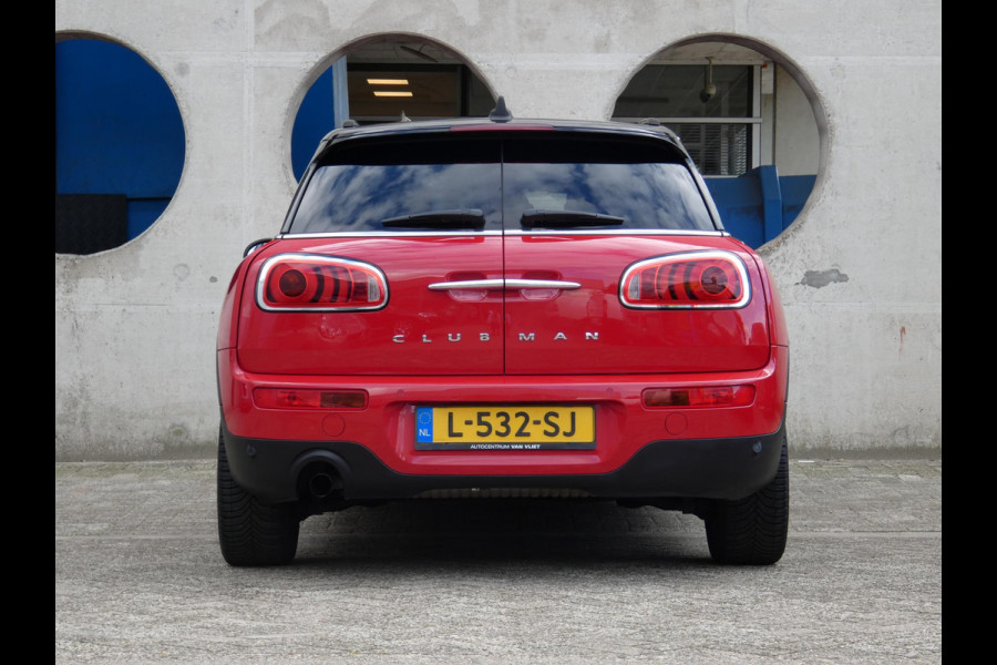 MINI Clubman 1.5 One Chili Serious Business | NAVIGATIE | PANORAMADAK | ALL SEASON BANDEN |