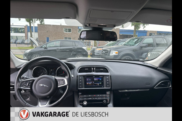 Jaguar F-Pace 2.0 Prestige AWD 25t,leer navi,camera,leer,boeken