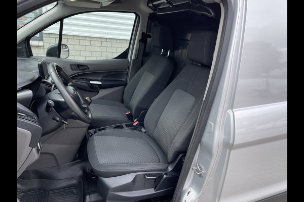 Ford Transit Connect 1.5 EcoBlue 120pk L2 Trend / vaste prijs rijklaar € 14.950 ex btw / lease vanaf € 274 / lichtmetalen velgen / trekhaak / airco / cruise / navi / camera !