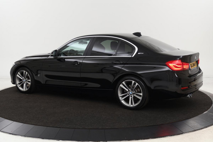 BMW 3-serie 330e Executive | Sportstoelen | Full LED | Navigatie | PDC | Bluetooth | Climate control | Cruise control