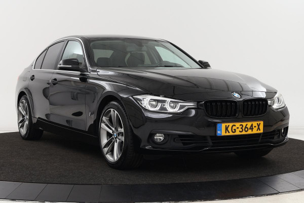 BMW 3-serie 330e Executive | Sportstoelen | Full LED | Navigatie | PDC | Bluetooth | Climate control | Cruise control